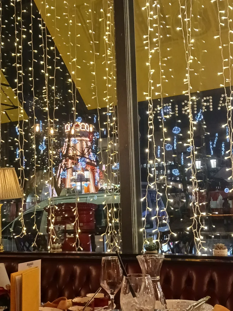 Cafetería Parisien, Belfast