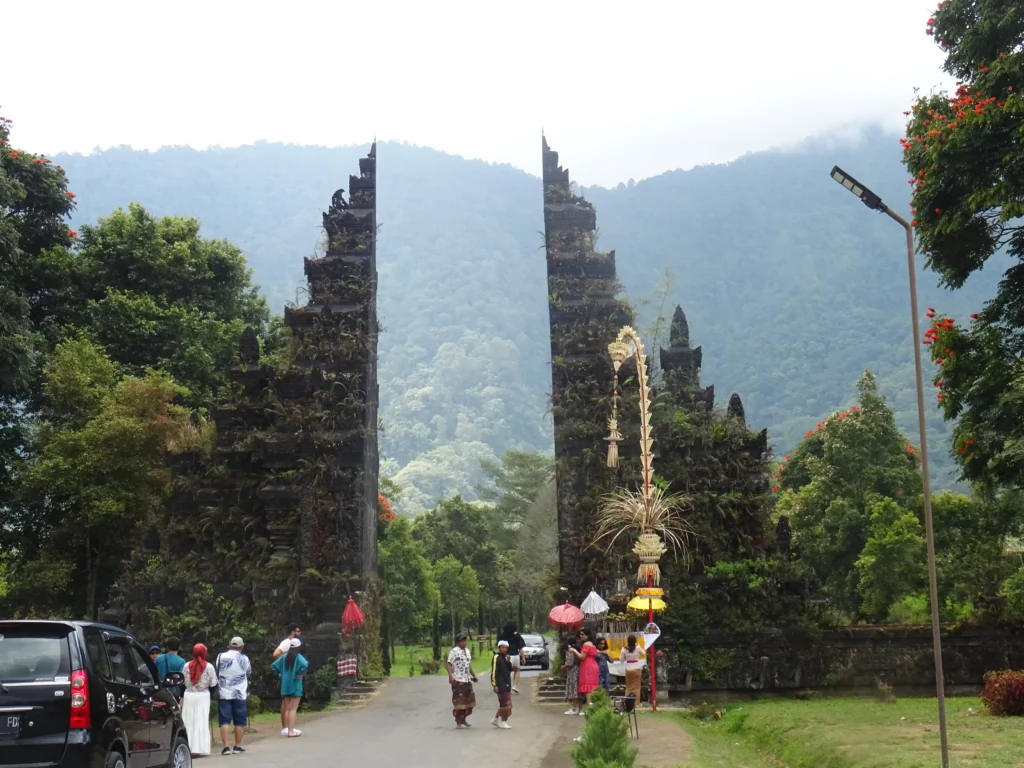 Handara Gate