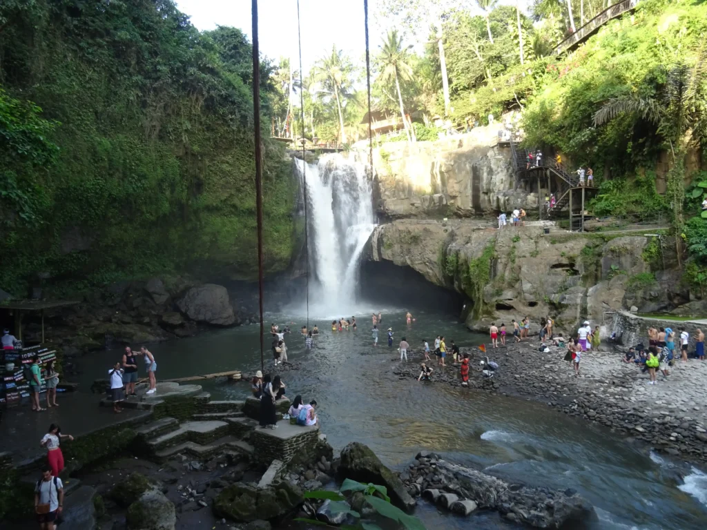 Tegenungan Waterfall
