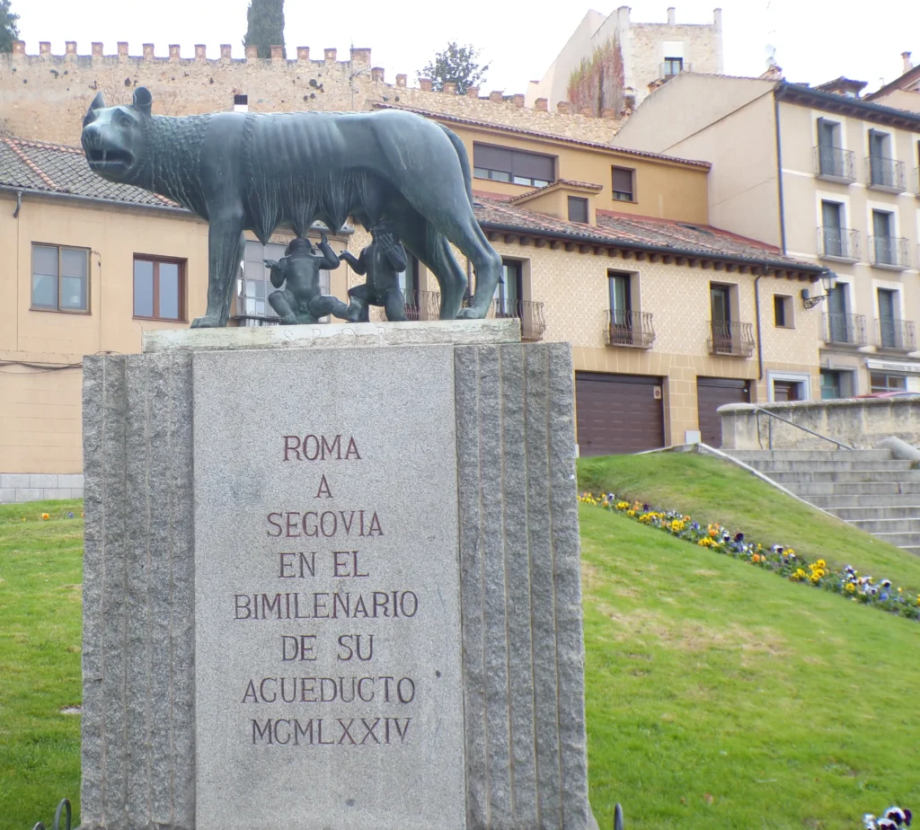 Qué ver en Segovia en un día: Loba Capitolina
