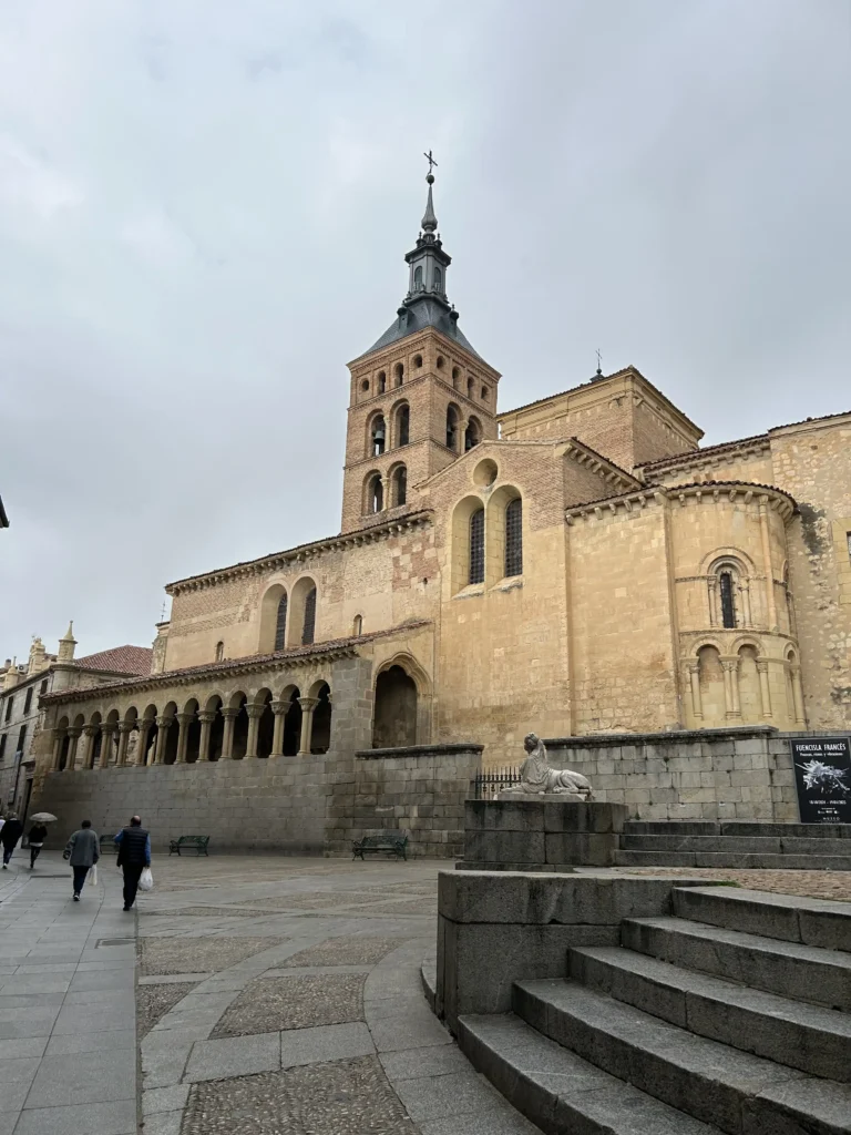 Qué ver en Segovia en un día: Plaza de Juan Bravo